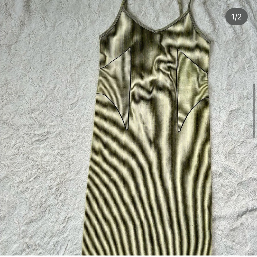 Neon formfitting body con dress